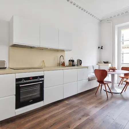 Modern 3bdr/3bath - Louvre Museum/tuileries *
