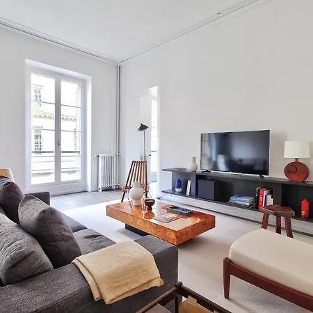 Modern 3bdr/3bath - Louvre Museum/tuileries דירה