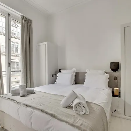 דירה Modern 3bdr/3bath - Louvre Museum/tuileries